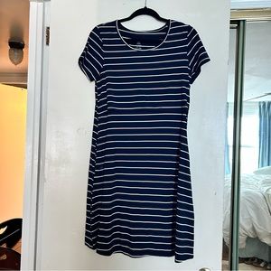 Kindred Bravely Eleanora Bamboo Nursing T-shirt Dress Small